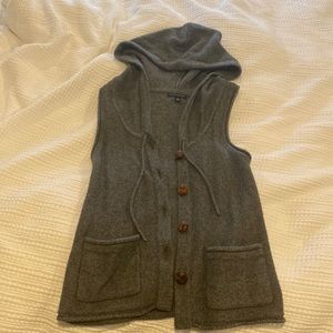 Banana Republic Gray sweater vest